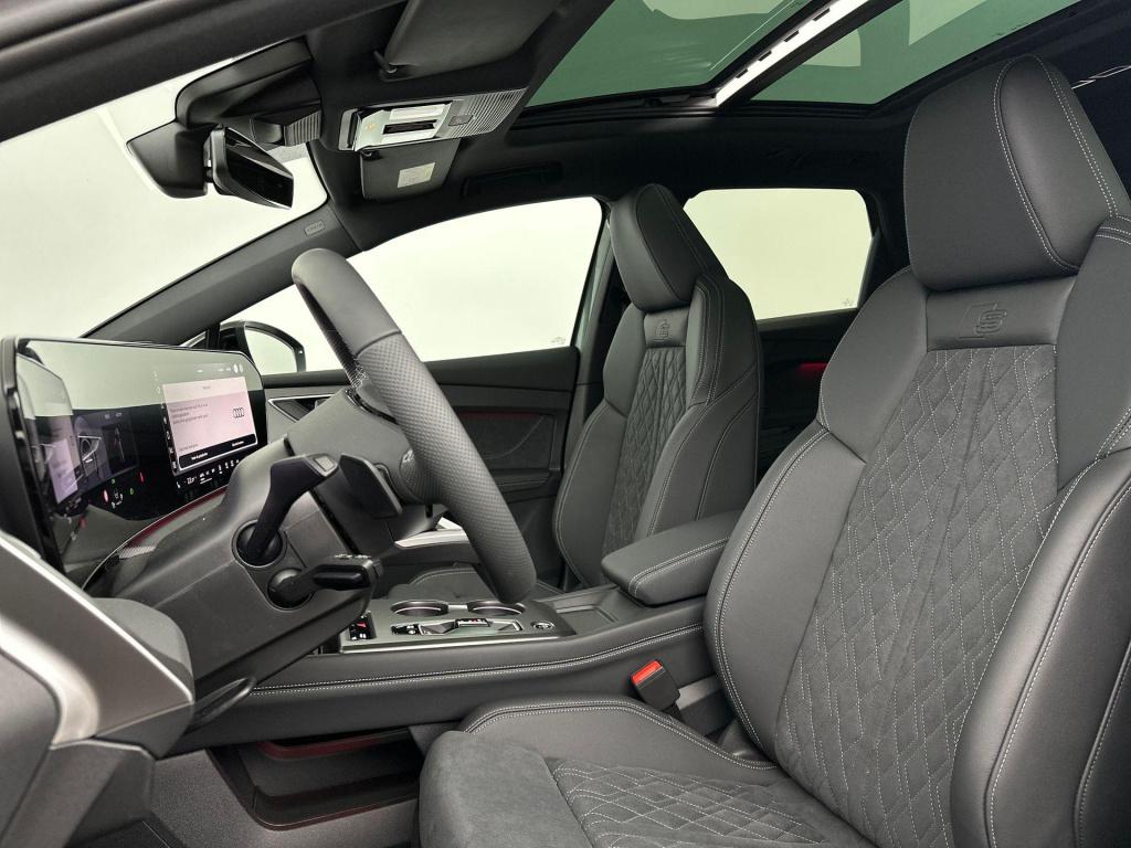 Audi Q4 E-tron s edition e-tron 55 82 kwh 250 kw / 340 pk suv ele