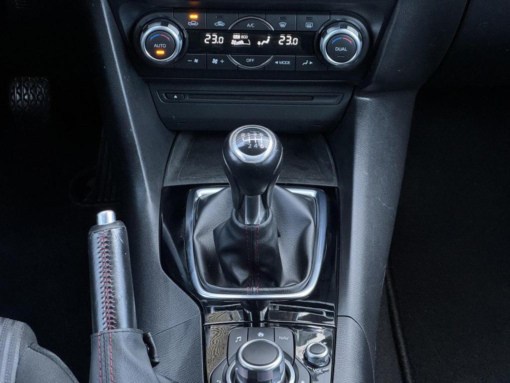 Mazda 3 2.0 ts+ incl. trekhaak!