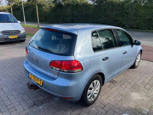 Volkswagen Golf 1.2 tsi trendline bluemotion