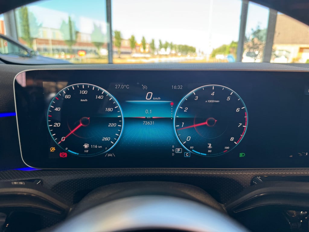 Mercedes-Benz A-Klasse 200 business solution amg night-pakket automaat , pa