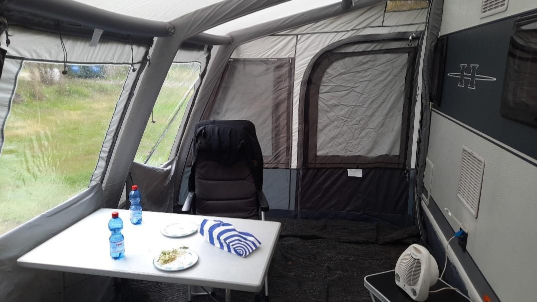 Opblaasbare voortent