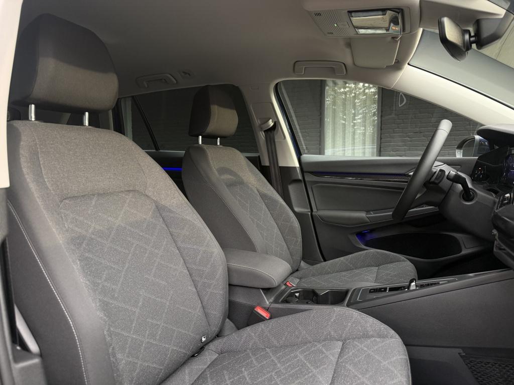Volkswagen Golf variant 1.5 etsi life business