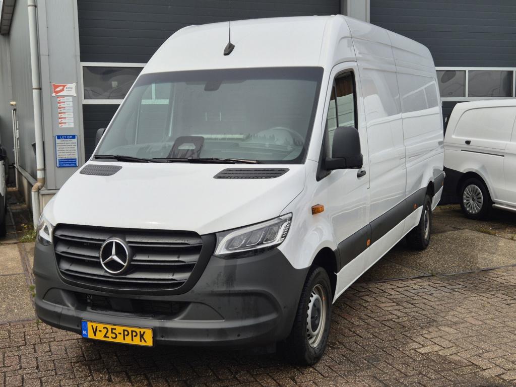 Mercedes-Benz Sprinter 317 1.9 cdi l3 base