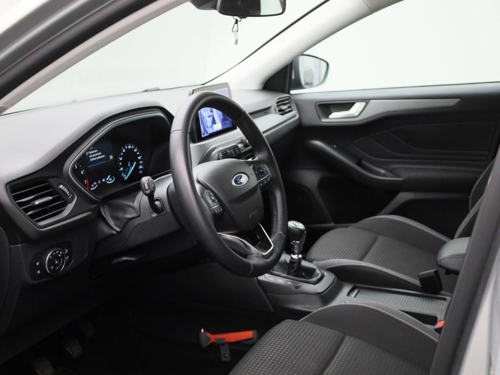 Ford Focus wagon 1.0 ecoboost hybrid connected | parkeer sensoren | navigat