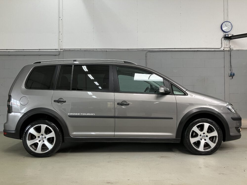 Volkswagen Cross Touran 1.4 TSi DSG Automaat