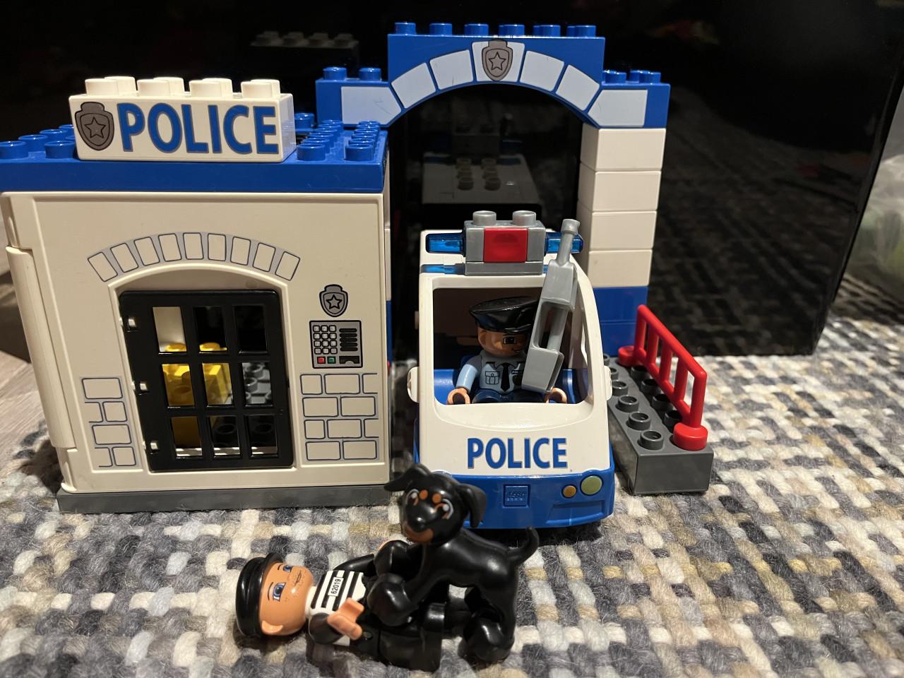 Duplo politiebureau 5602