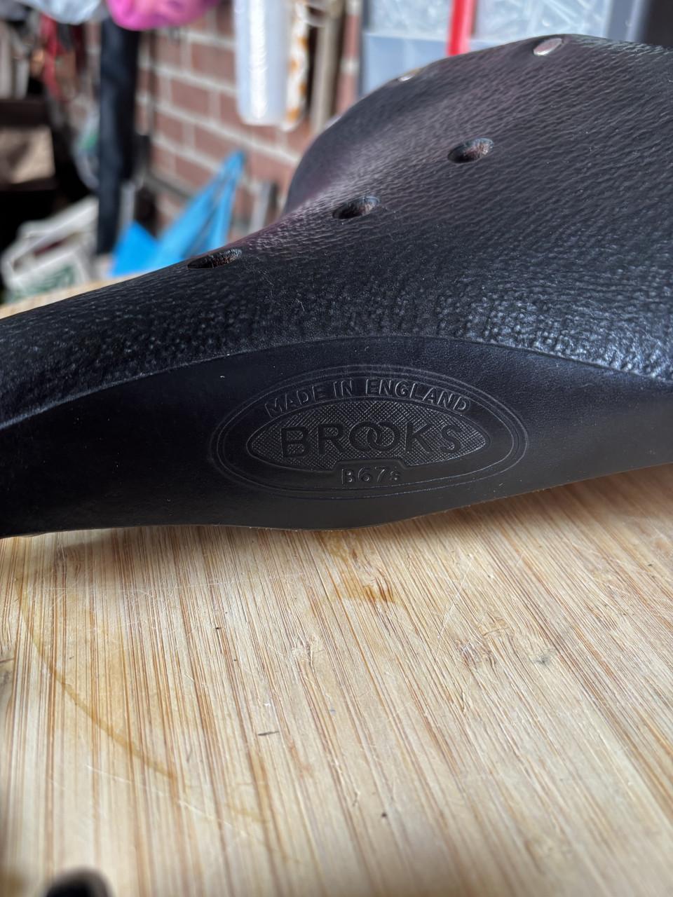 Te koop 3x fietszadels