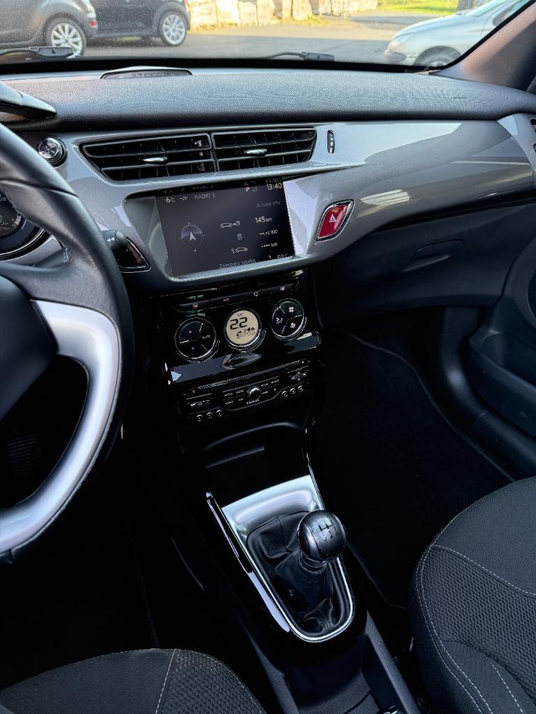 Citroen DS3 cabrio 1.2 vti - so chic