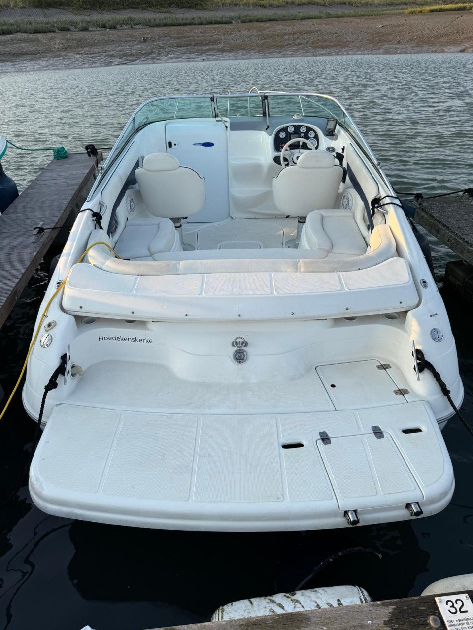 Sportboot Triton 225 Cuddy met zuinige 150pk dieselmotor