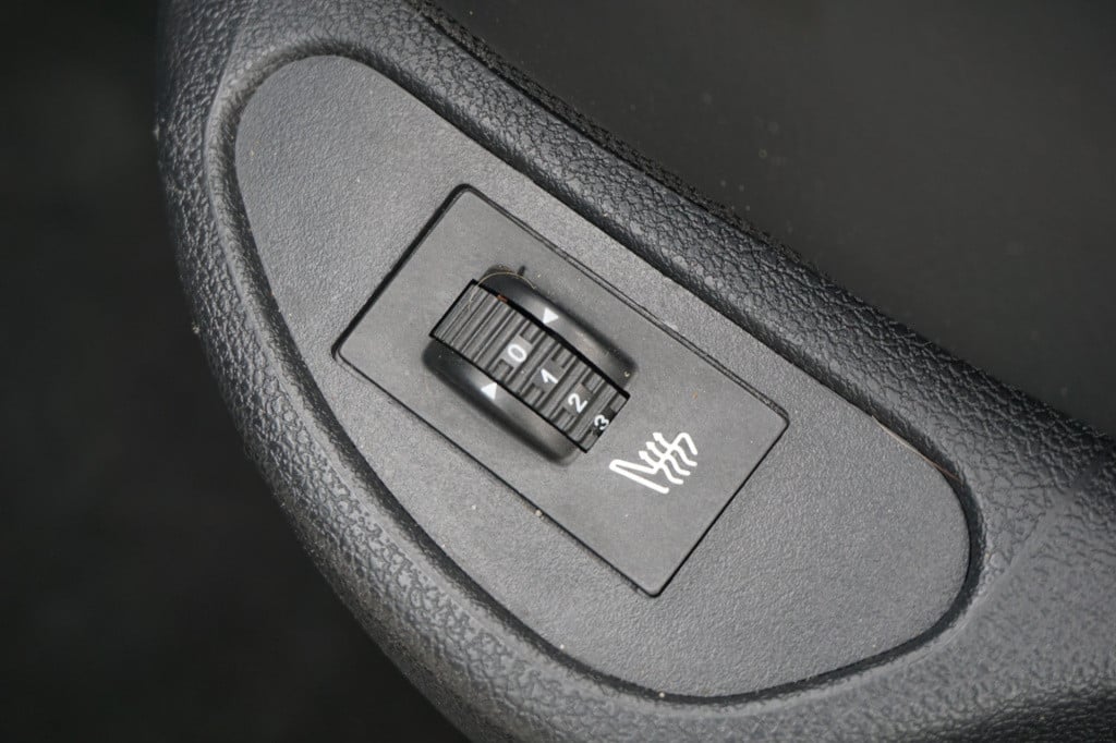 Peugeot 308 1.6 vti xt airco / cruise / stoelverw. / elektr. ramen / parkee