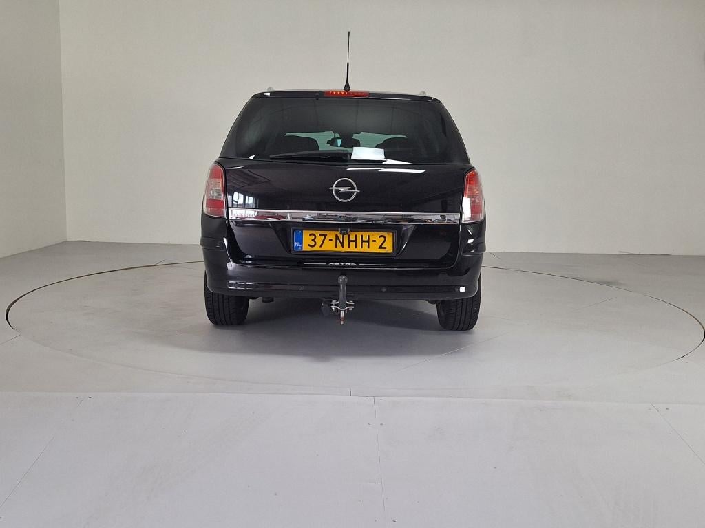 Opel Astra wagon 1.6 111 year edition | trekhaak | airco