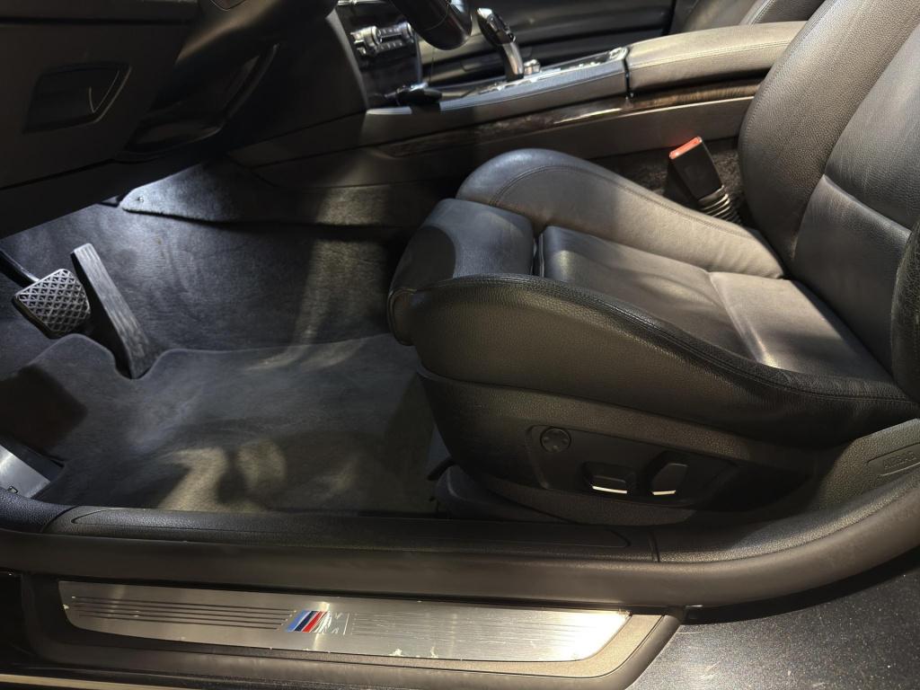 BMW 7 Serie 740i high executive m-sport meeneemprijs | leder | schuif/kante