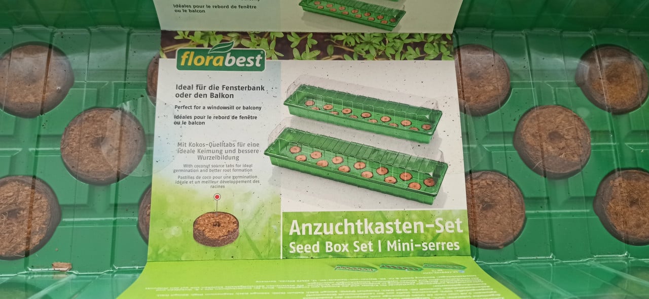 80 tabs / Kweekbakset kweekkas / 2 sets van 40 kokos tabs