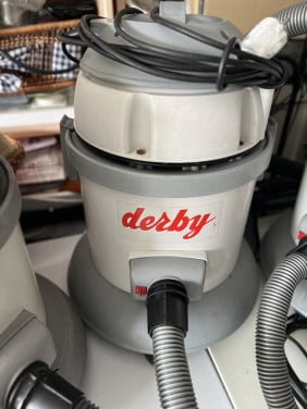 Zwaar industriële Derby Stofzuiger – 1300 Watt – Made in Italy