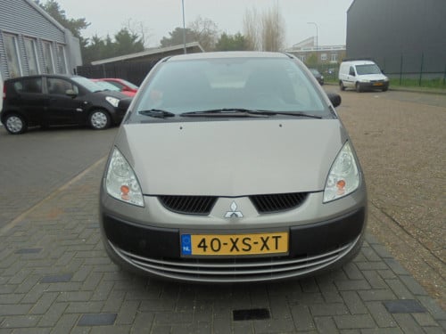 Colt 1.3 Incharge ,139.786 km N.A.P,nette auto ,onderhoud boek aanwezig