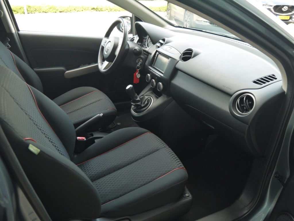 Mazda 2 1.3 navigator gt|rijklaar