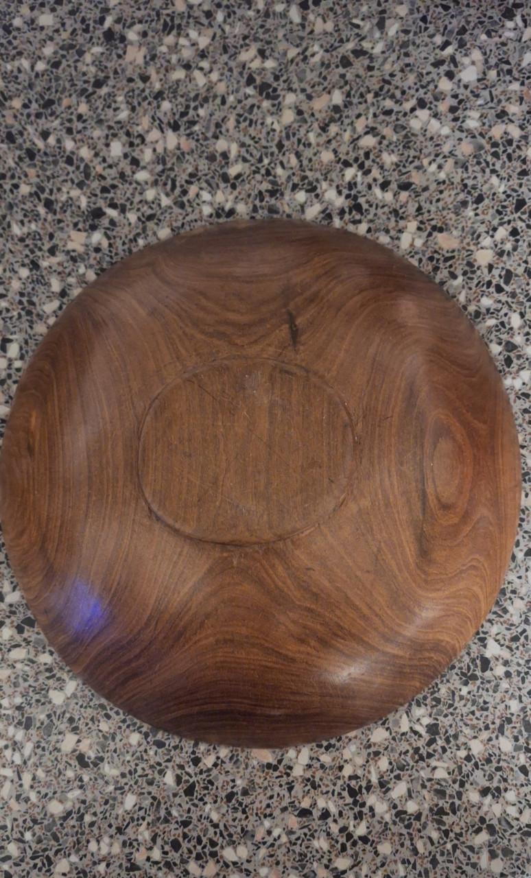 Afrikaanse lange houten schalen