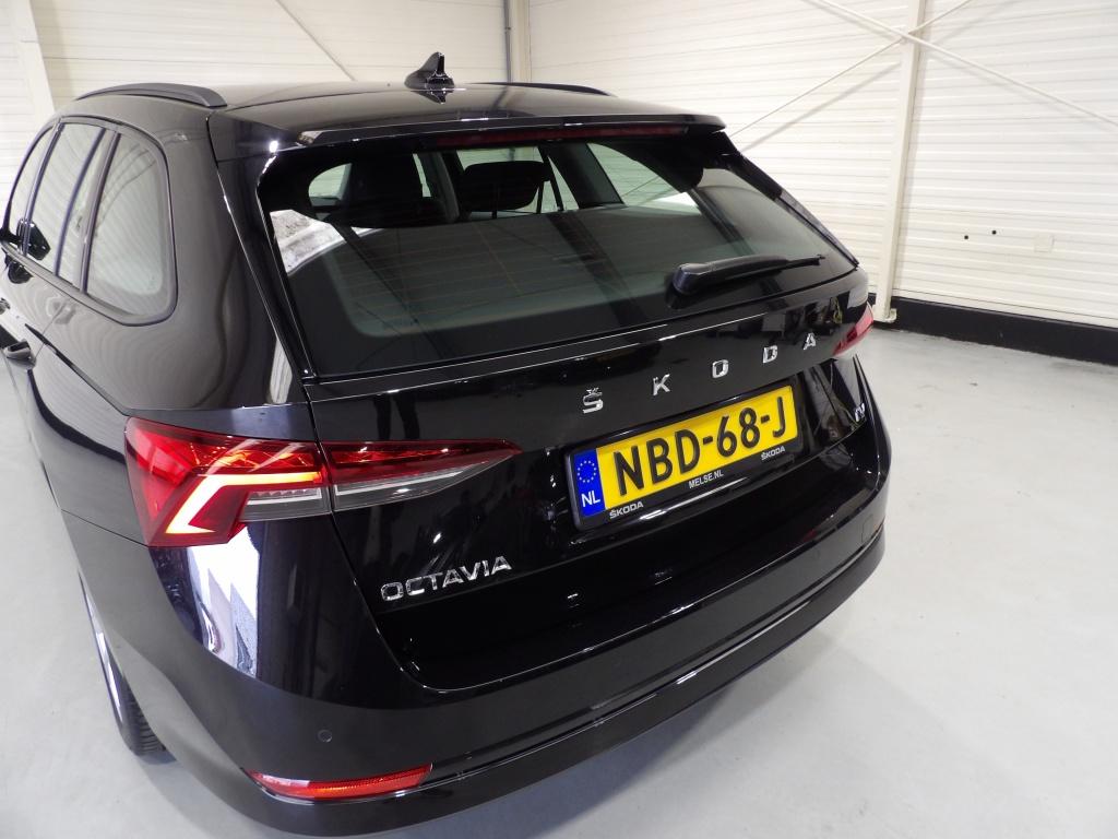 Skoda Octavia combi ambition iv phev 204 pk