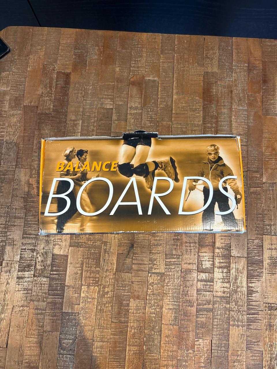 Balance boards .