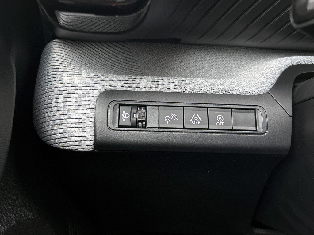 Citroen C3 turbo 100pk max | achteruitrijcamera | comfort seats | 17" lmv |