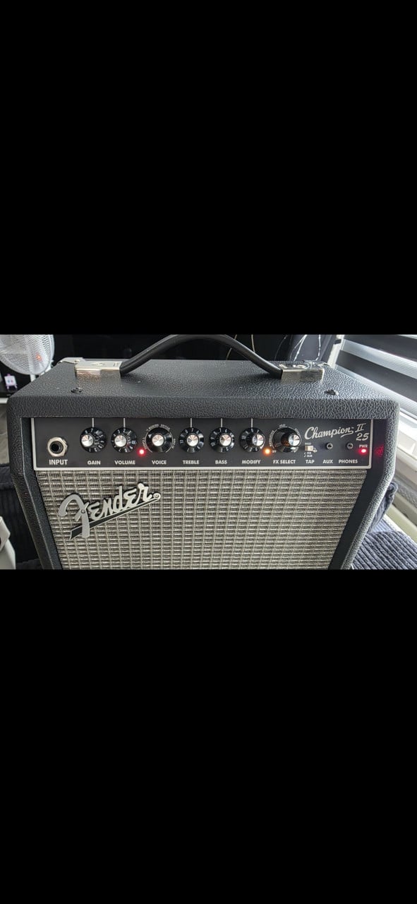 Fender champion 25ii nieuw met bon en garantie