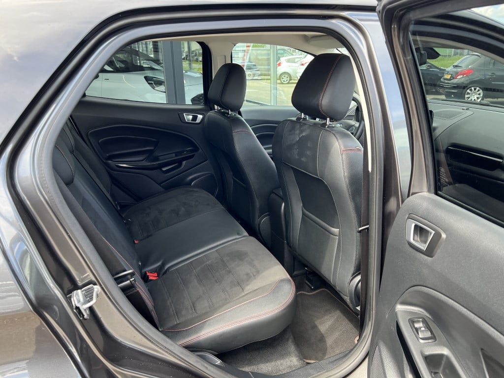 Ford Ecosport 1.0 ecoboost 125pk automaat st-line black , voorruitverwarmin
