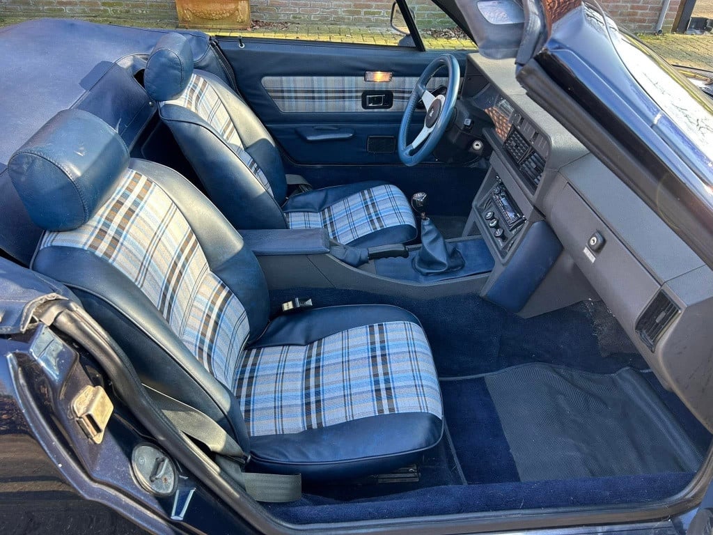 Triumph Onbekend tr 8 convertible v8 3.9 efi