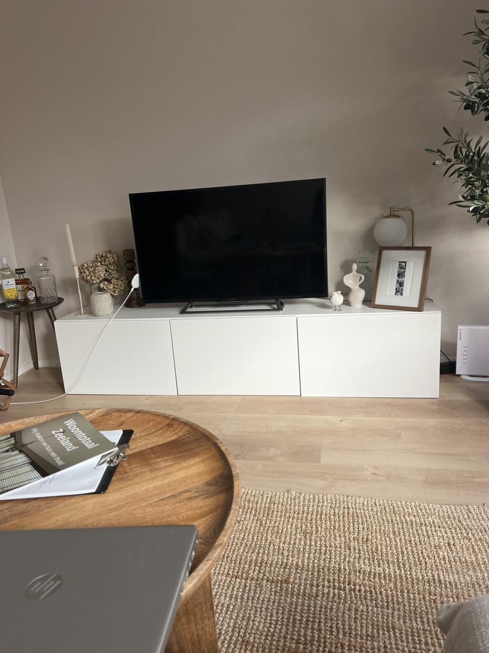 Tv meubel zonder pootjes