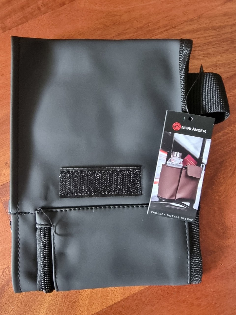 Nieuwe reiskoffer (hand bagage) Zilverkleur met zwart.