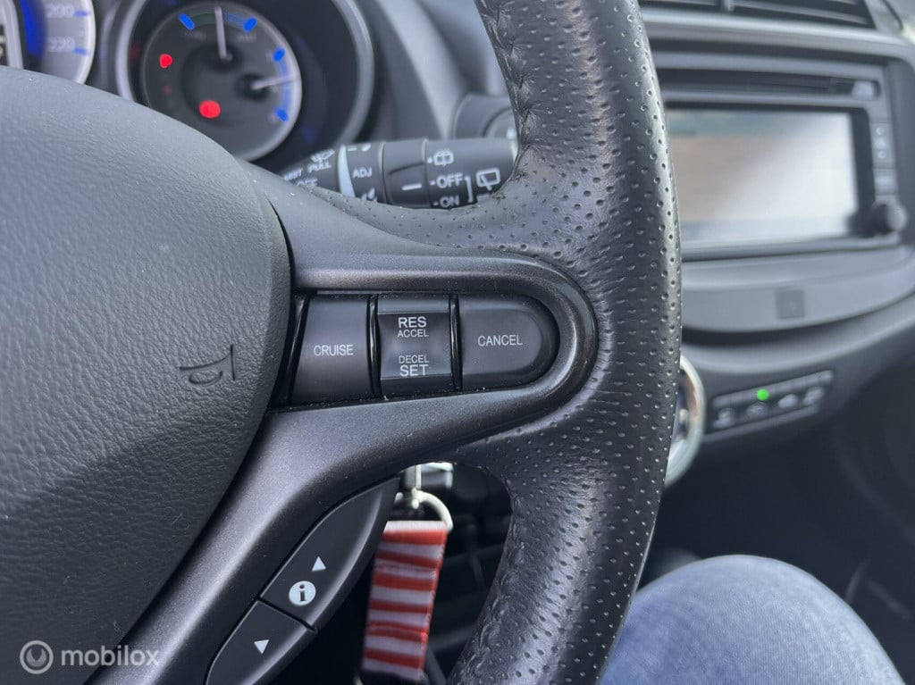 Honda Jazz 1.4 hybrid elegance i navi i achteruitrijcamera