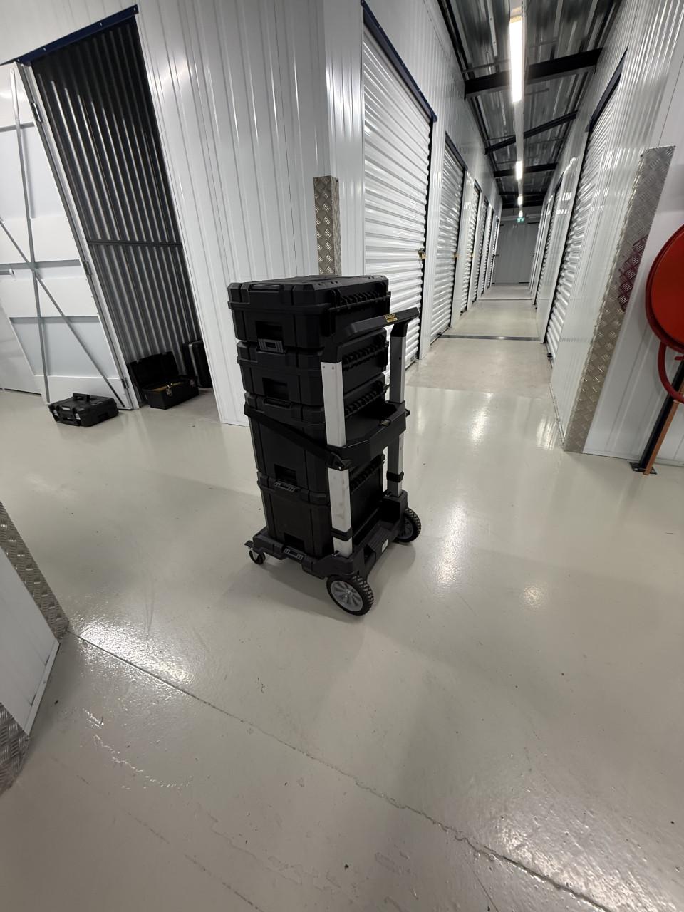 TE KOOP GEREEDSCHAP TROLLY STANLY FATMAX .