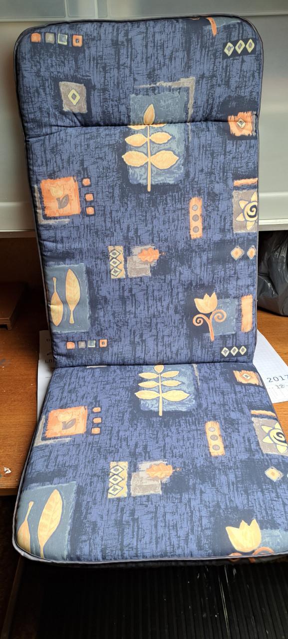 Te koop 4 stoel kussens