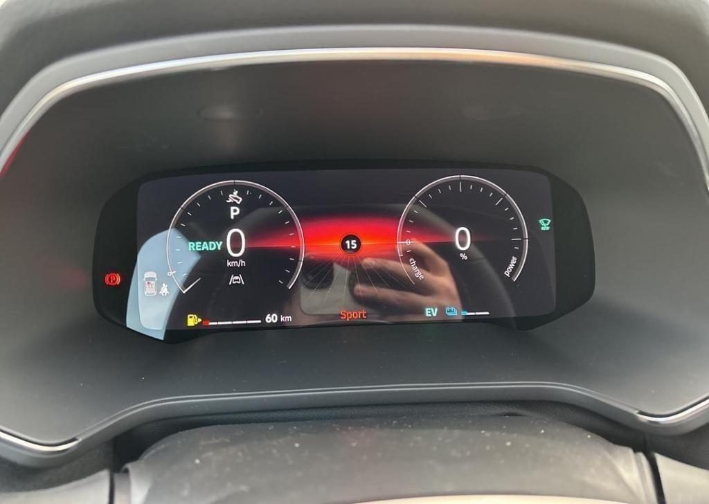 Renault Captur 1.8 e-tech full hybrid 160 esprit alpine