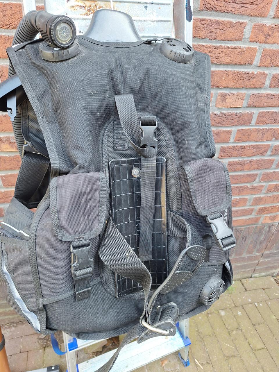 Trimvest Suunto Equilite 1000 maat S