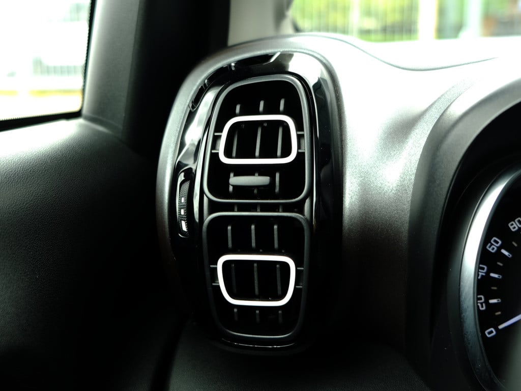 Citroen C3 Aircross 1.2 puretech 130 automaat eat6 shine| climate control |