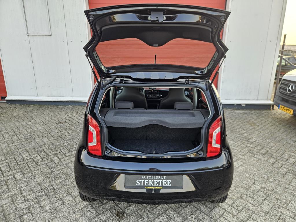 Volkswagen UP! 1.0 move | radio | navi | rijklaar inclusief 1 jaar bovag ga