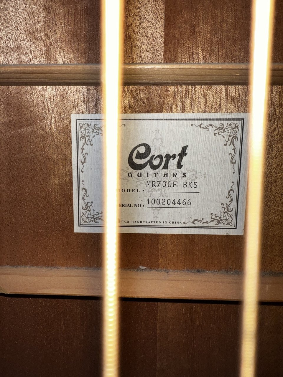 Cort gitaar
