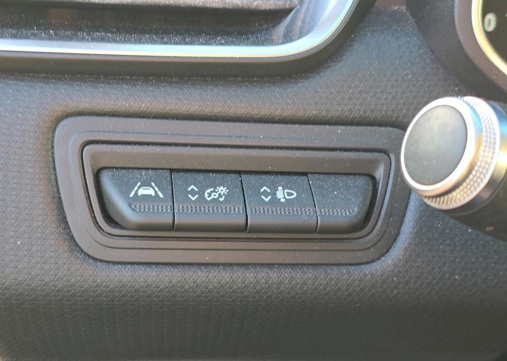 Renault Clio 1.0 tce 100 zen - trekhaak