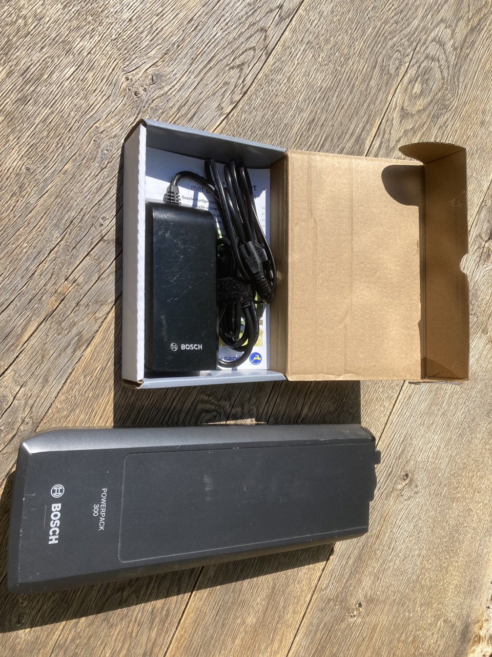 Bosch Powerpack 300 + oplader voor elektrische fiets