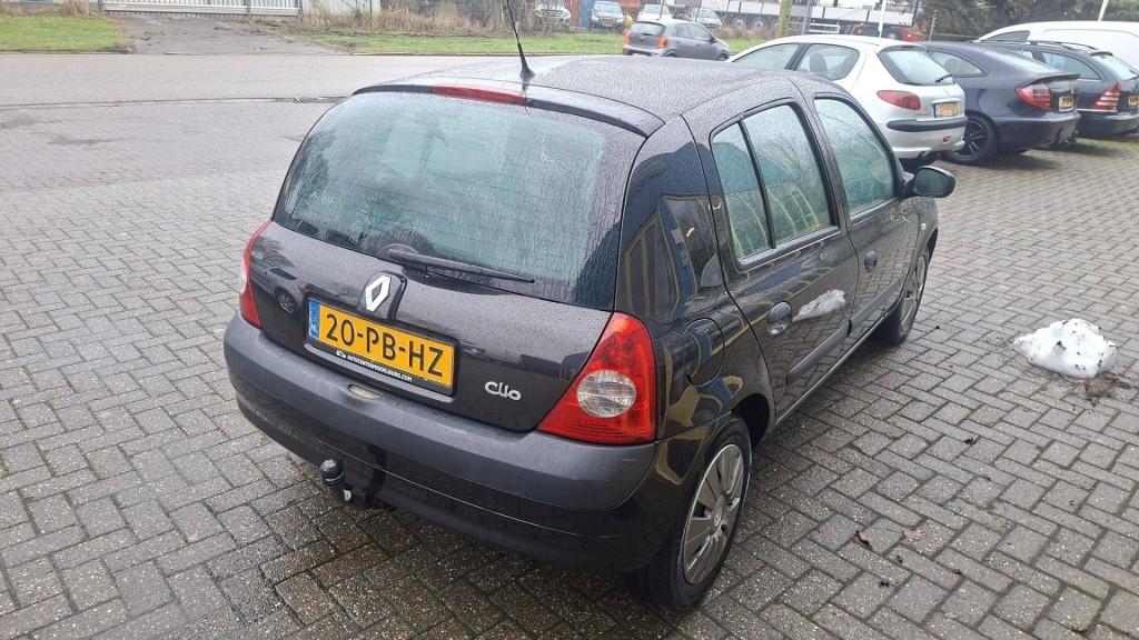 Renault Clio 1.4 16v privilege comfort