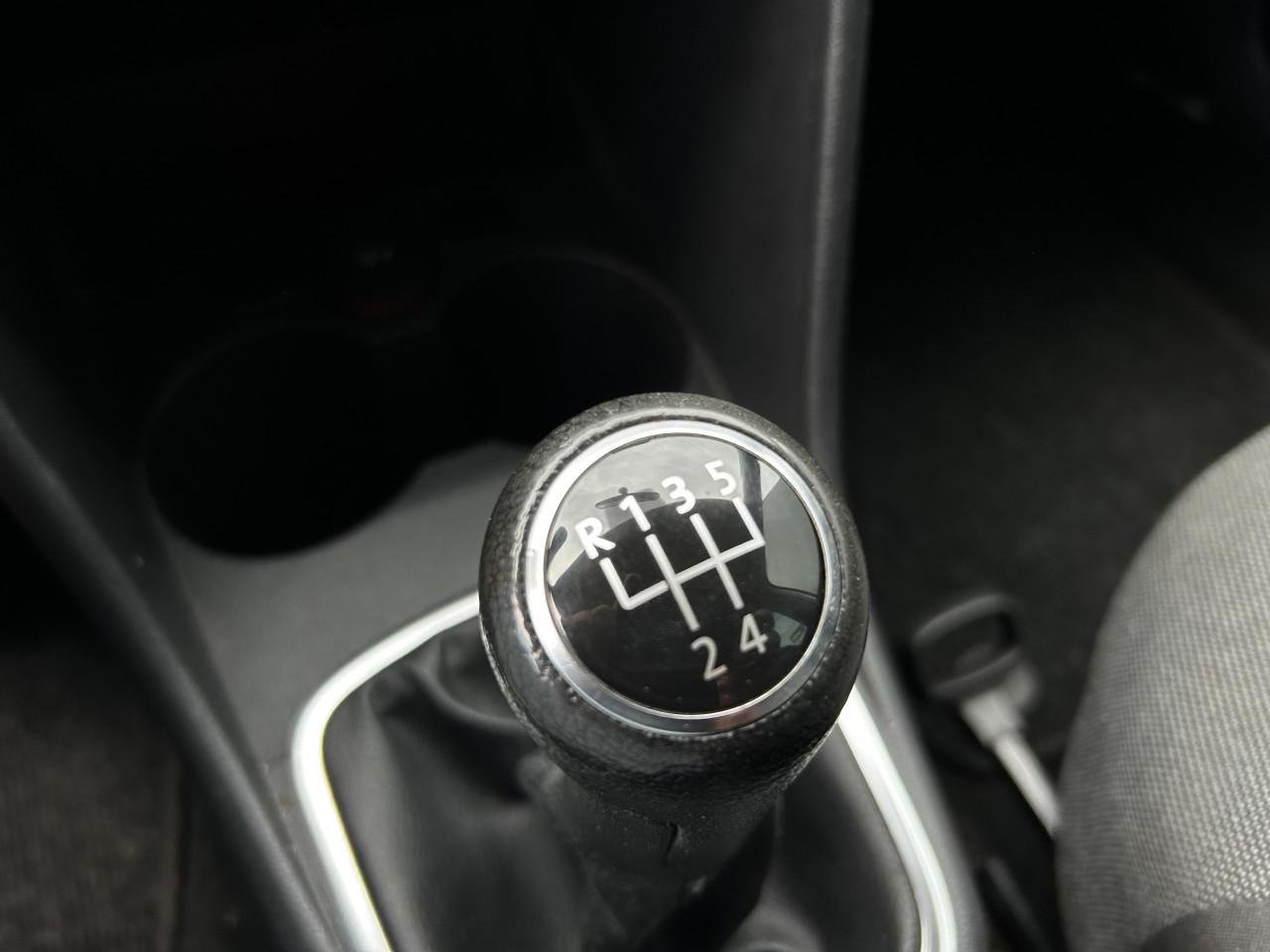 Volkswagen Polo 1.4-16V Comfortline/APK/AIRCO/BLUETOOTH/NAVI