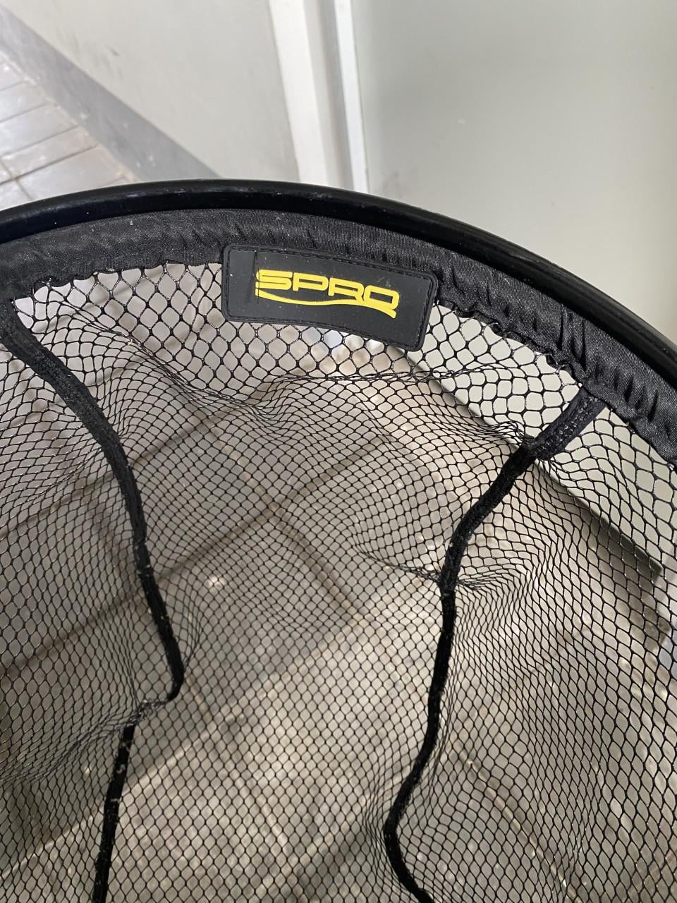 Fishing rod, chair, net, food, bag. All inclusife!