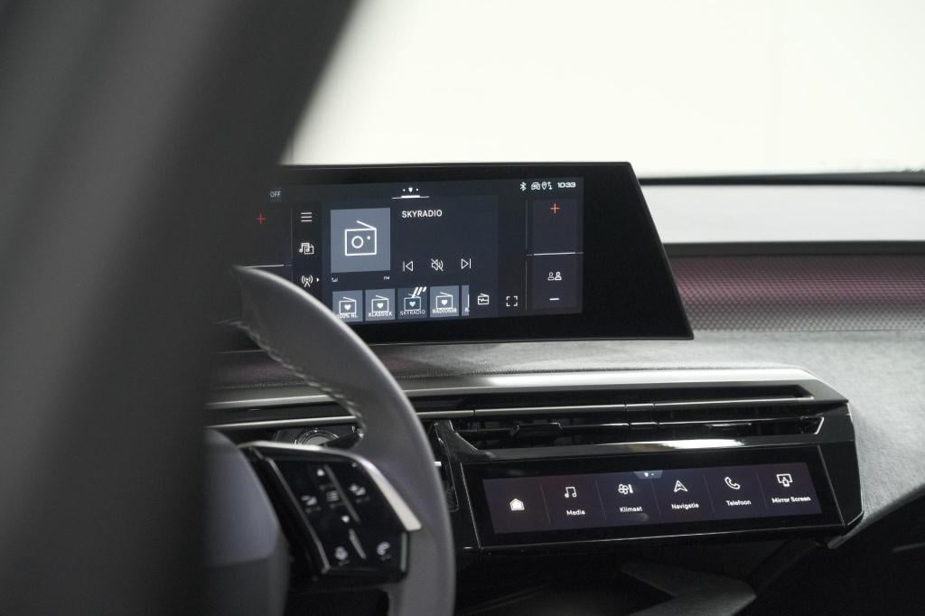 Peugeot 3008 1.2 hybrid 145 gt | camera | adaptieve cruise control | elektr