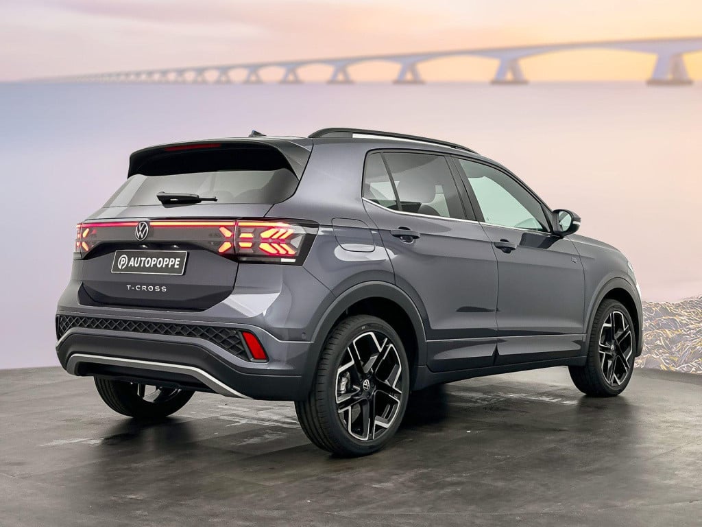 Volkswagen T-cross r-line edition 1.0 tsi 85 kw / 116 pk suv 7 versn.