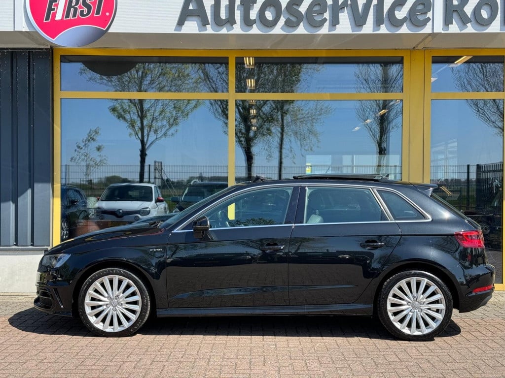 Audi A3 sportback 1.4 e-tron amb. pl+