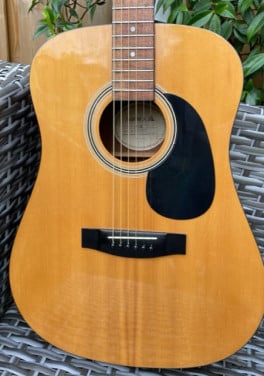 Samick akoestische gitaar