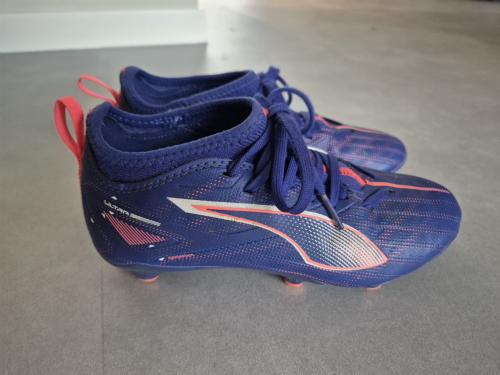 Voetbalschoenen maat 33