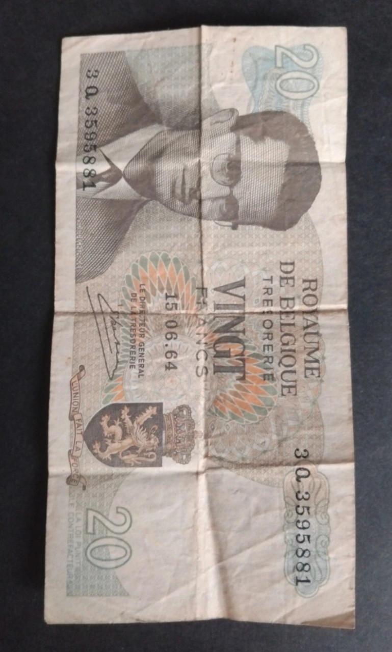 Oude bankbiljetten / 14 stuks