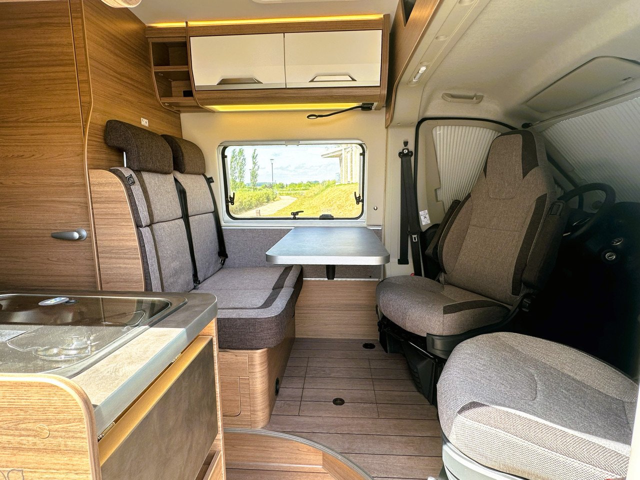 Knaus Boxlife 600 MQ - 2023 - Solar - Lithium - 18.250 km