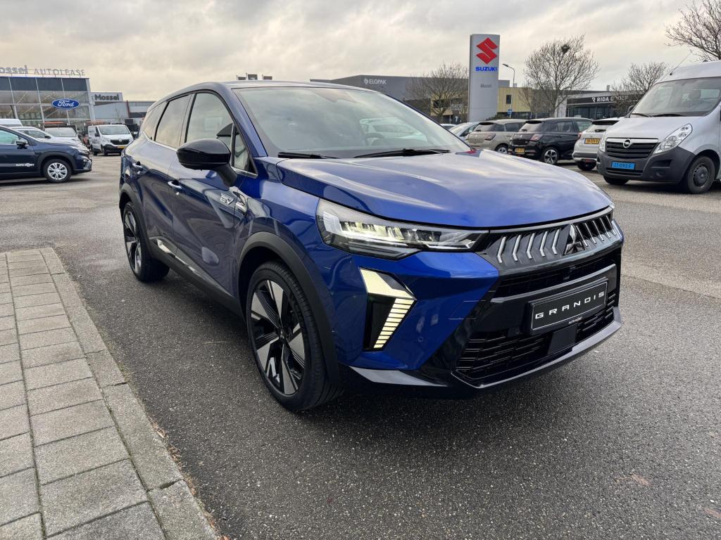 Mitsubishi Grandis 1.8 hev first edition